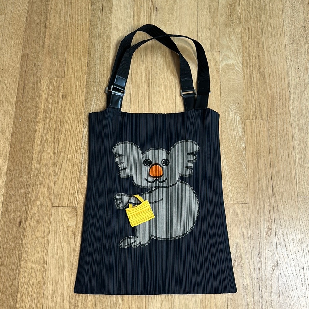 ISSEY MIYAKE / PKEATS PLEASE  Koala Tote Bag